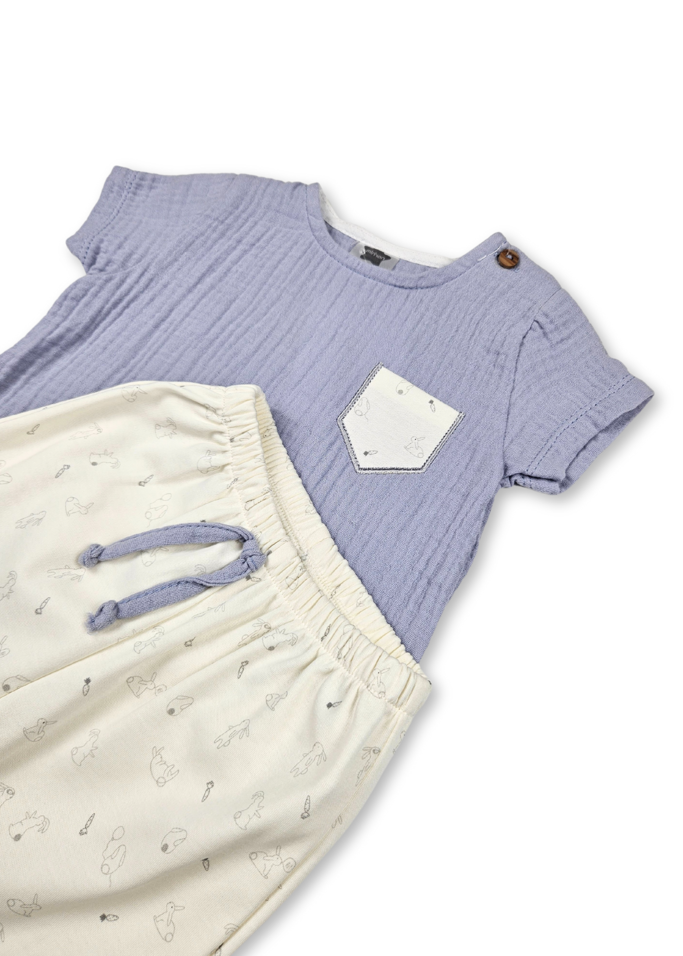 Conjunto t-shirt e calça