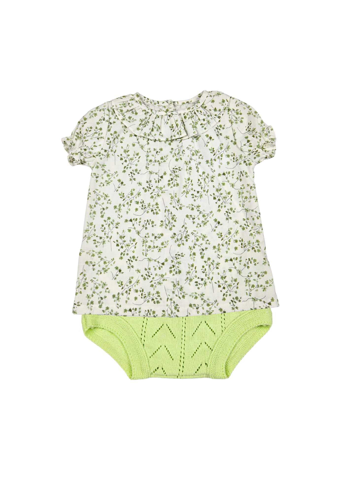 Conjunto de t-shirt e tapa fralda
