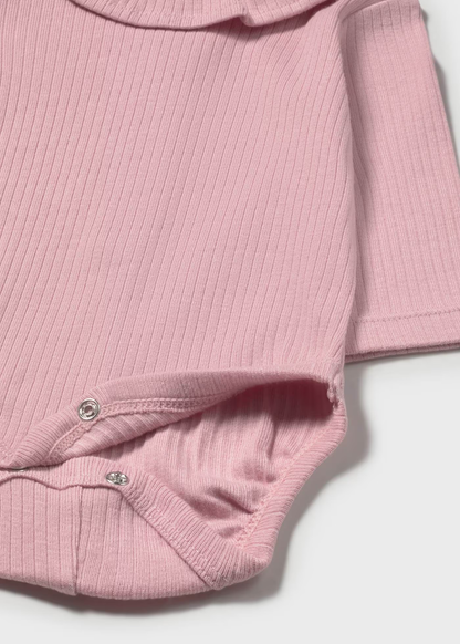 Bodie folho recém nascida