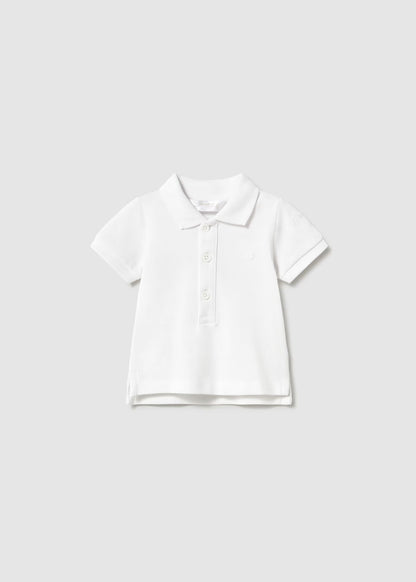 Polo recém nascido branco, menino