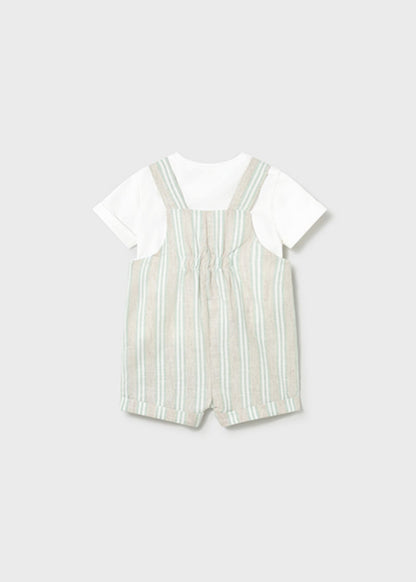 Conjunto jardineira e t-shirt de bebé menino