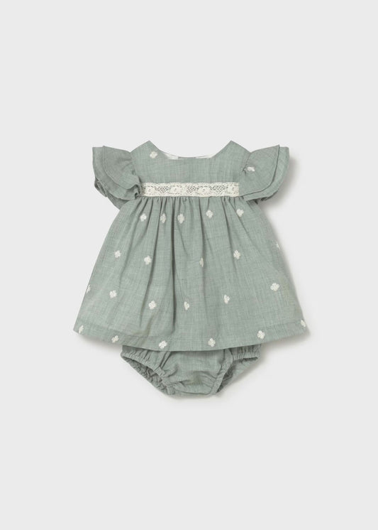 Vestido com tapa fraldas de recém nascida