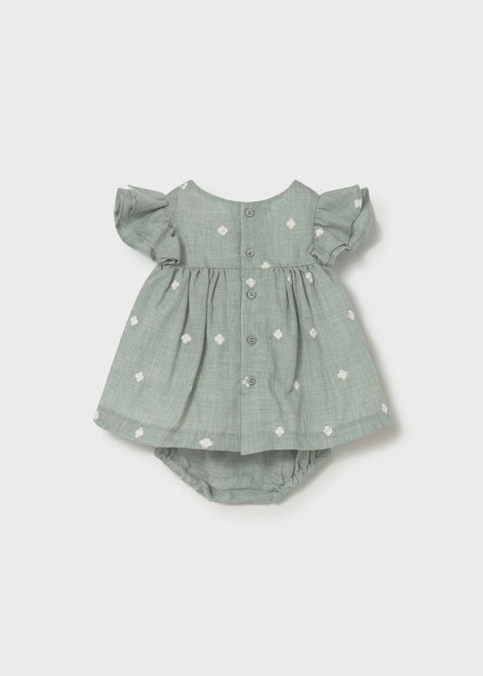 Vestido com tapa fraldas de recém nascida