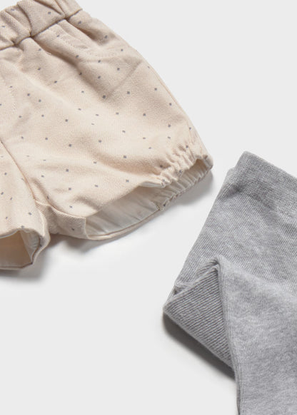 Conjunto camisola e calção com collant de bebé menino
