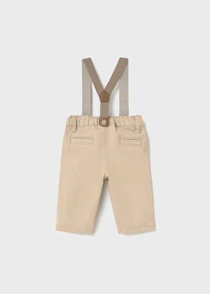Calça com suspensórios para recém nascido
