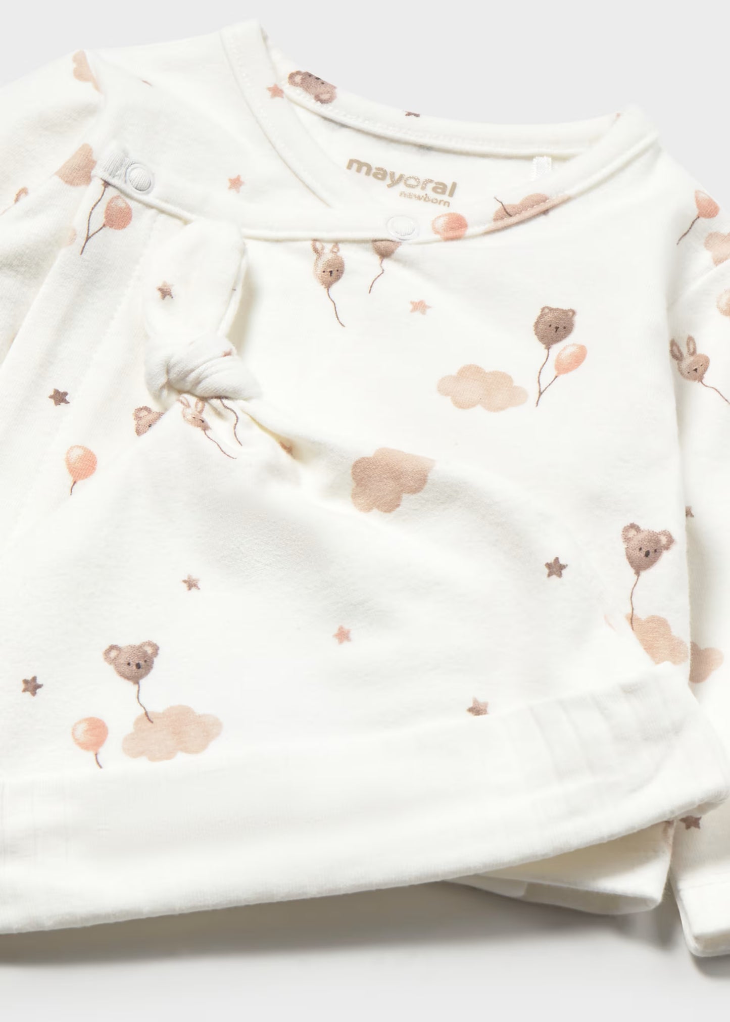 Conjunto de camisola trespasse e calça com pés e gorro para bebé recém nascido, mayoral
