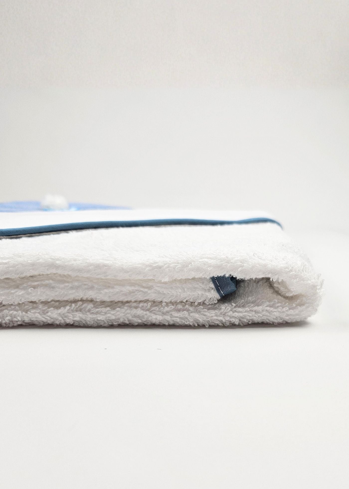 Toalha de banho de bebé, azul marinho