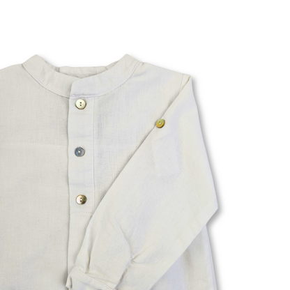 Camisa e calção de linho