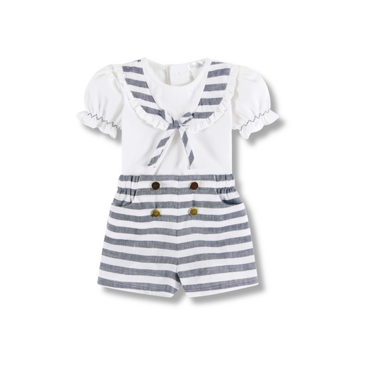 Conjunto de menina calção e camisola