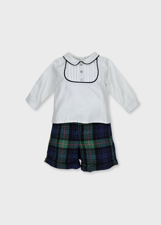 Conjunto de calção e camisa