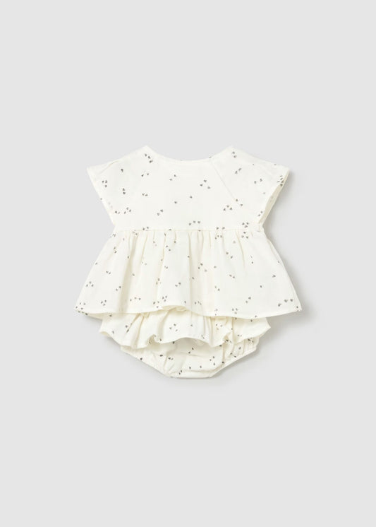 Conjunto tapa fralda e blusa recém nascida