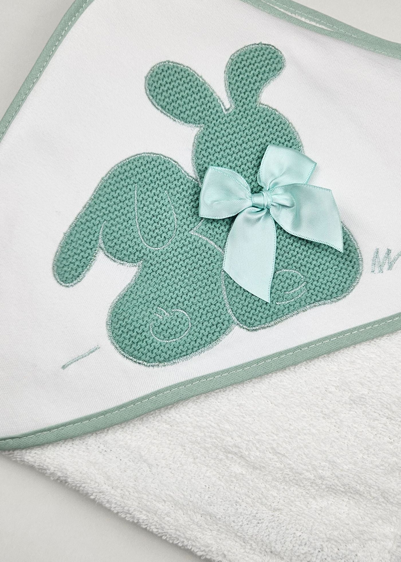 Toalha de banho verde para bebé